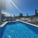 Villaelias - Heated Pool - Jacuzzi-10 Persons-boat Tours - Luxury Daire Srima