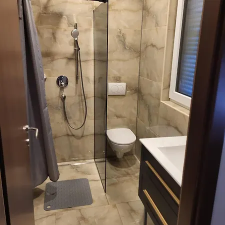 公寓 Villaelias - Heated Pool - Jacuzzi-10 Persons-boat Tours - Luxury