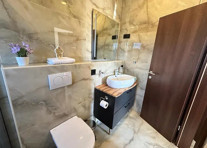 아파트 Villaelias - Heated Pool - Jacuzzi-10 Persons-boat Tours - Luxury *