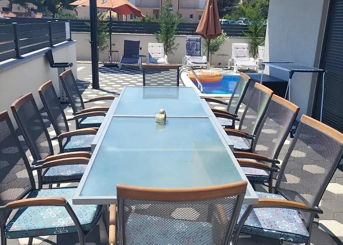 Villaelias - Heated Pool - Jacuzzi-10 Persons-boat Tours - Luxury Srima